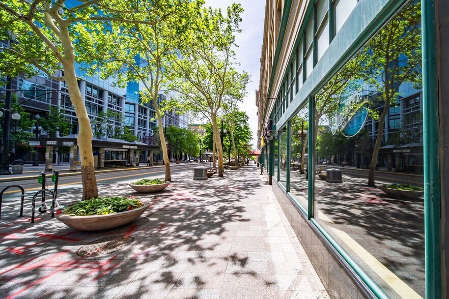 More Photos Of 242-254 S Main St, Salt Lake City Office For Lease