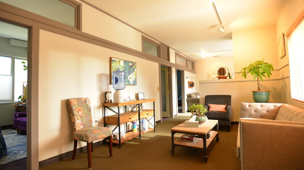 More Photos Of 3000-3004 Folsom St, Boulder General Retail For Sale