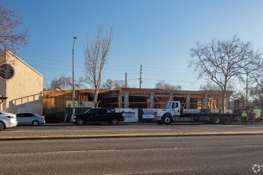 More Photos Of 4115 El Camino Real, Palo Alto Storefront Retail Office For Sale