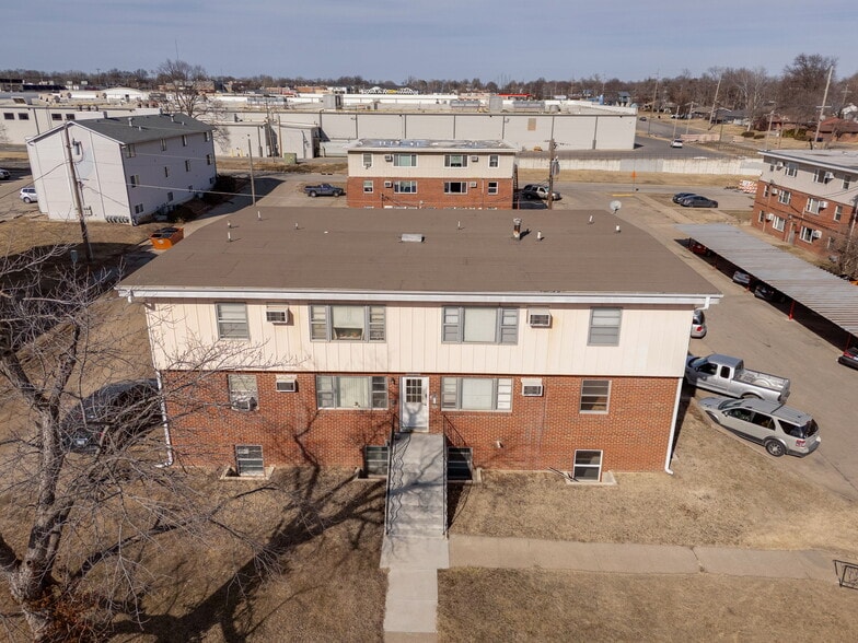 More Photos Of , Topeka Multifamily For Sale