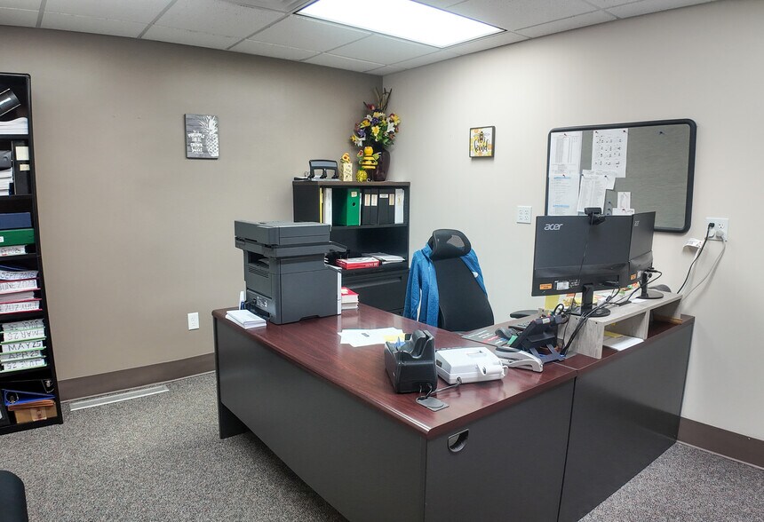 More Photos Of 630 S Minnesota Ave, Sioux Falls Office For Sale