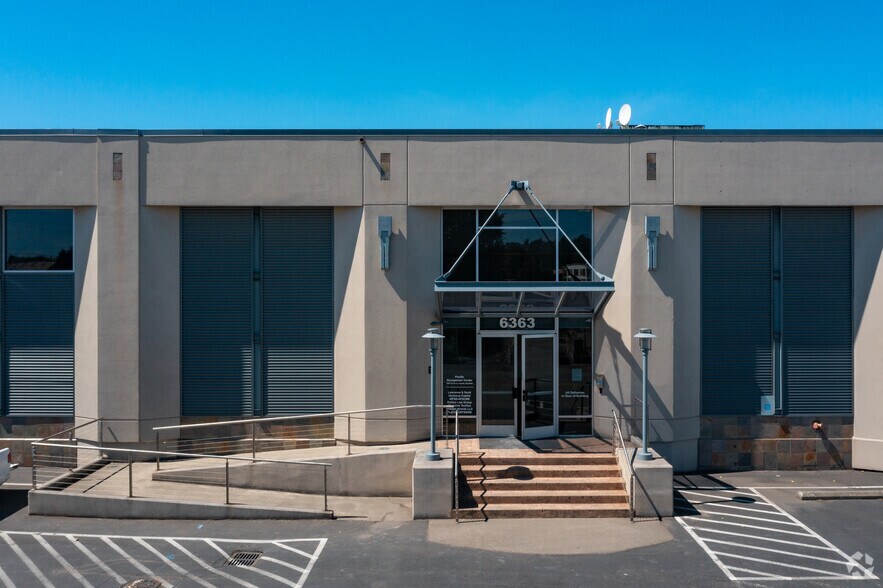 More Photos Of 6363 7th Ave S, Seattle Research And Development For Lease