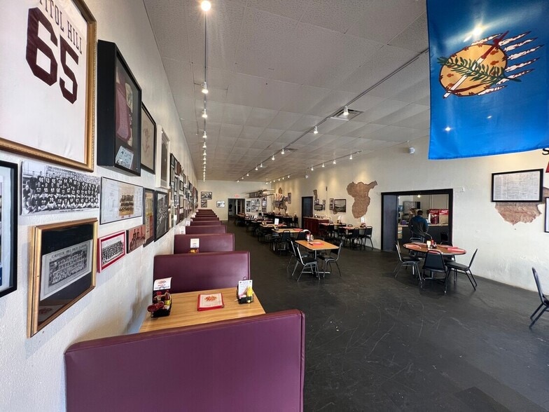 More Photos Of 322 SW 25th St, Oklahoma City Restaurant For Lease