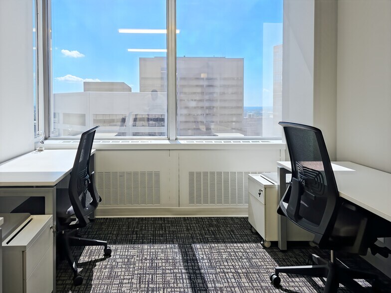 More Photos Of 120 S 6th St, Minneapolis Coworking Space