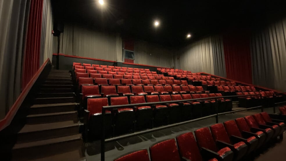 More Photos Of 23-25 W Westfield Ave, Roselle Park Storefront Retail Office For Lease