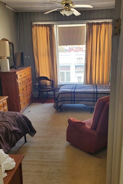 More Photos Of 400 W Victor Ave, Victor Hotel For Sale