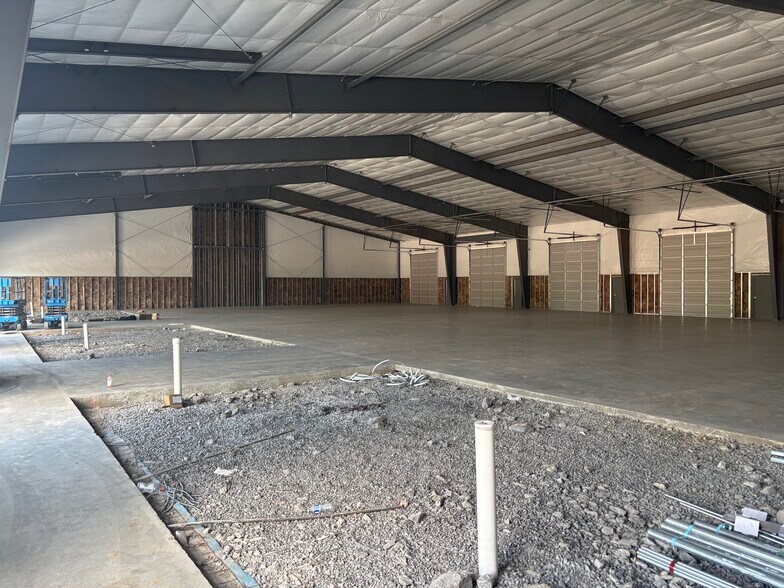 More Photos Of 1925 Business Campus Dr, Murfreesboro Service For Lease