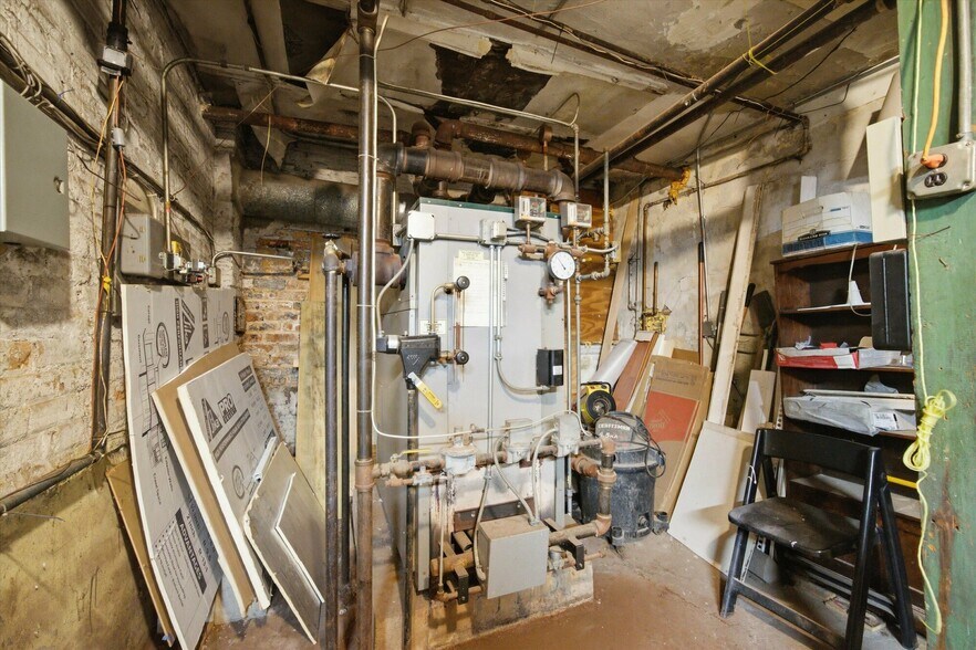 More Photos Of 3605-3607 W Palmer St, Chicago Apartments For Sale