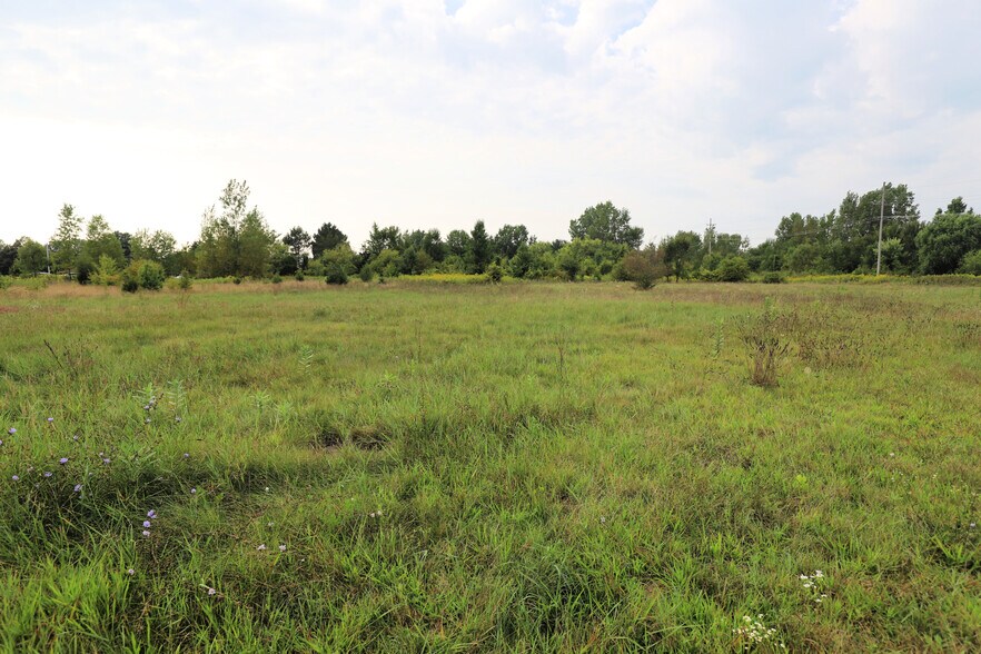 More Photos Of Charter Dr, Flint Land For Sale