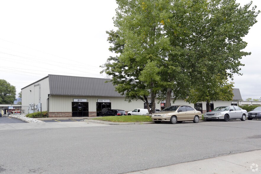 More Photos Of 12415 N Dumont Way, Littleton Warehouse For Lease
