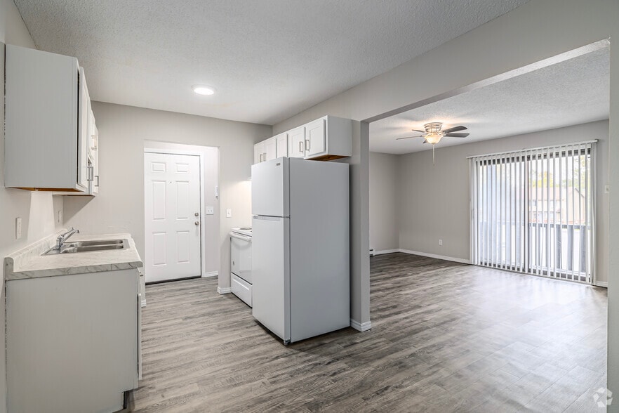 More Photos Of 5943 Walnut Cir E18, Toledo Apartments For Sale