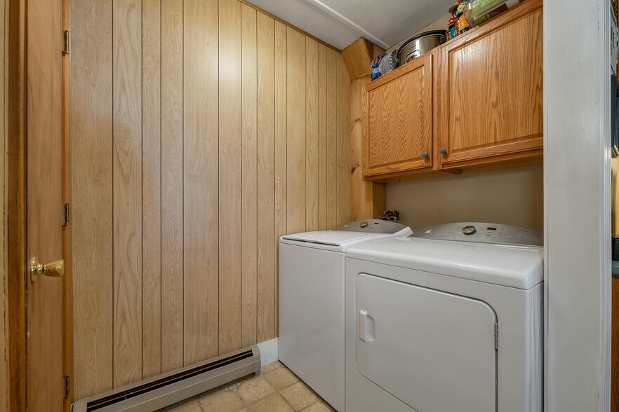 More Photos Of 1955 Presidential Hwy, Jefferson Restaurant For Sale
