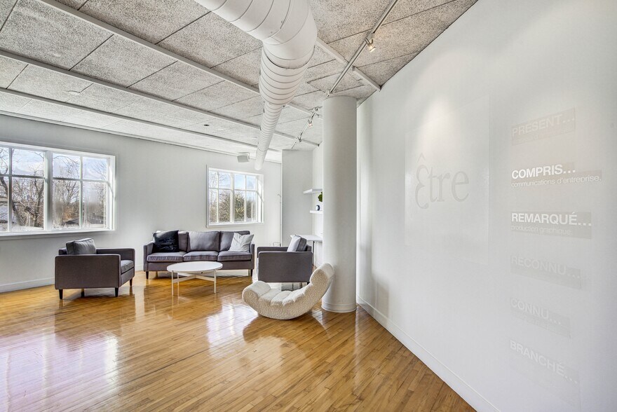 More Photos Of 1550-1560 Rue Michelin, Laval Self Storage For Sale