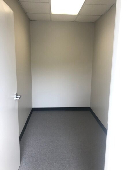 More Photos Of 930 Martin Luther King Jr Blvd, Chapel Hill Office For Lease