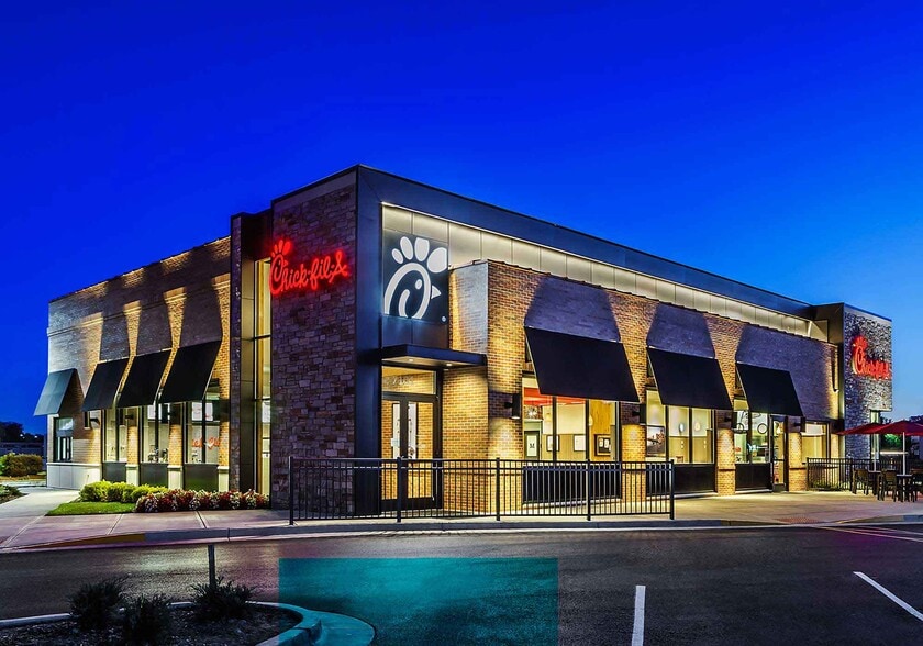 More Photos Of 8191 NW 12th St, Doral Restaurant For Lease