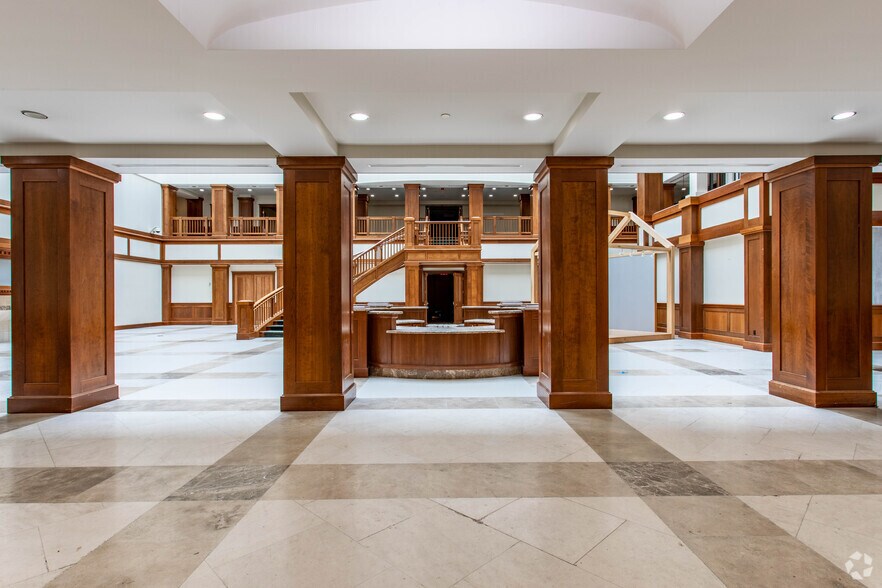 More Photos Of 1500 E Main St, Newark Office For Sale