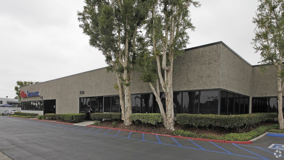 More Photos Of 1139-1145 S Placentia Ave, Fullerton Light Manufacturing For Lease