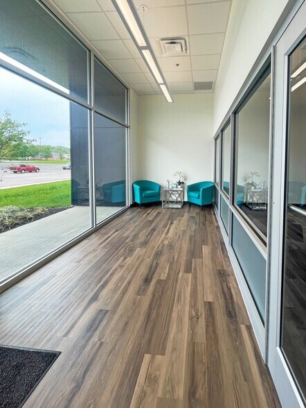 More Photos Of 5638-5772 Transportation Blvd, Garfield Heights Unknown For Lease