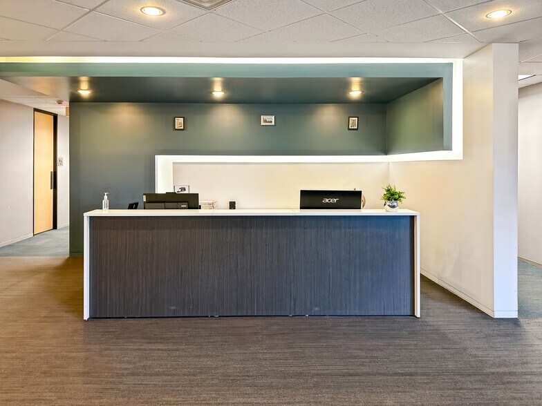 More Photos Of 20333 State Highway 249, Houston Office For Lease