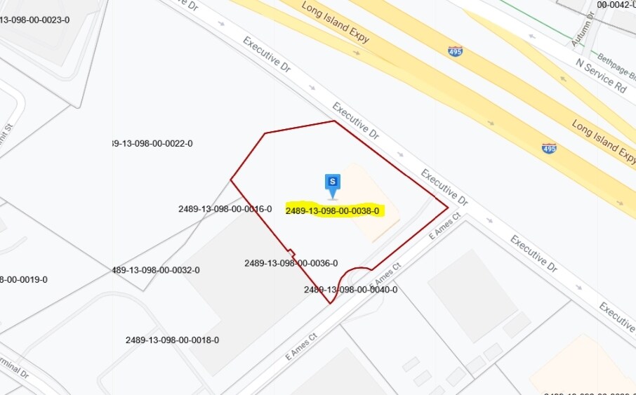 More Photos Of 255 Executive Dr, Plainview Medical For Lease