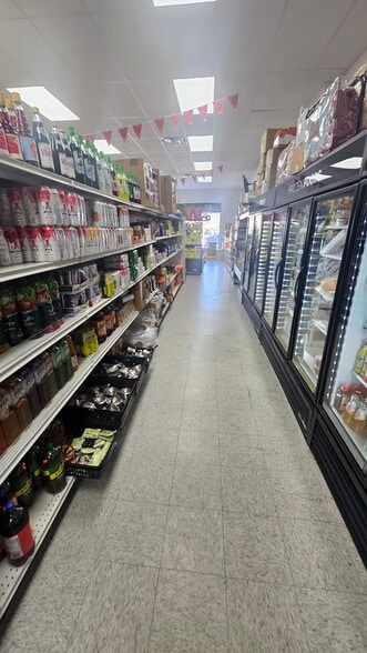 More Photos Of 7308 Castor Ave, Philadelphia Office For Sale