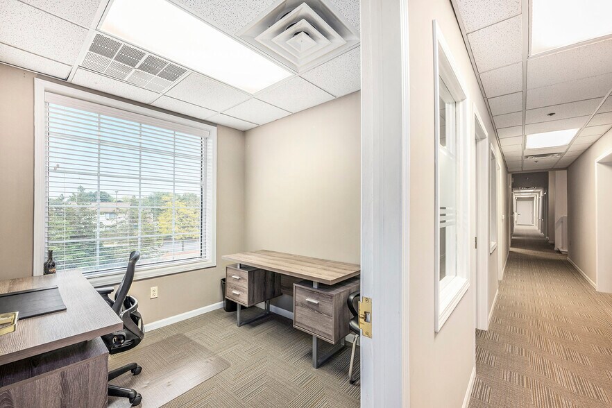 More Photos Of 47800 Gratiot Ave, Chesterfield Medical For Lease