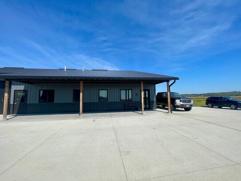 More Photos Of 501 Prosperity Way, North Sioux City Industrial For Sale