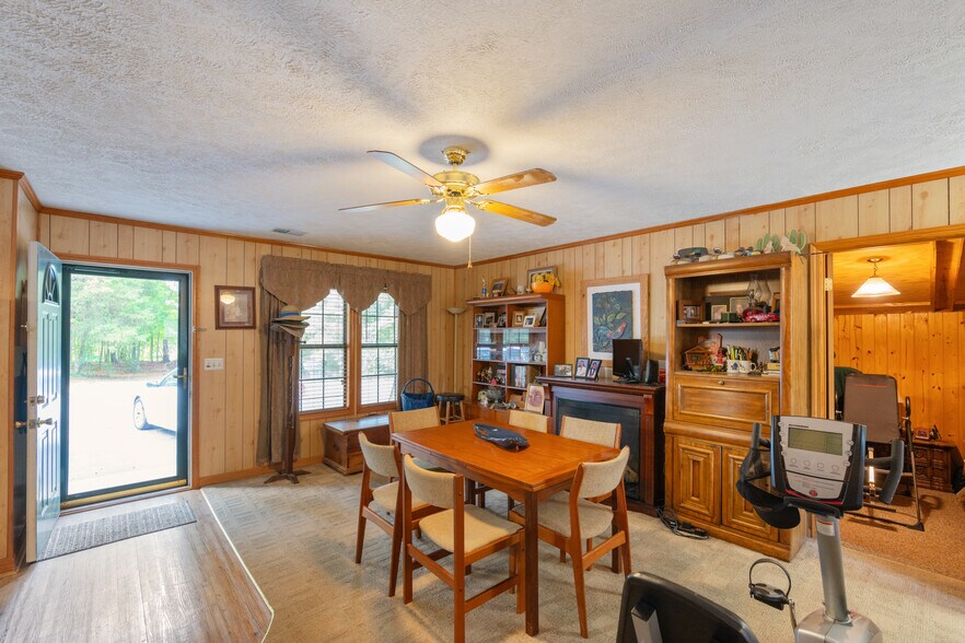 More Photos Of 115 Chalet Ln, Henderson Apartments For Sale