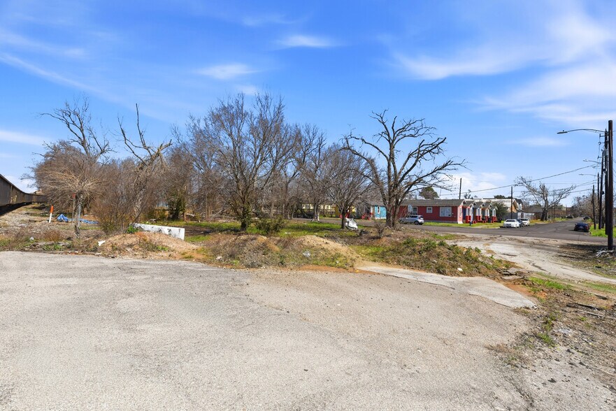 More Photos Of 2203 Semmes St, Houston Land For Sale