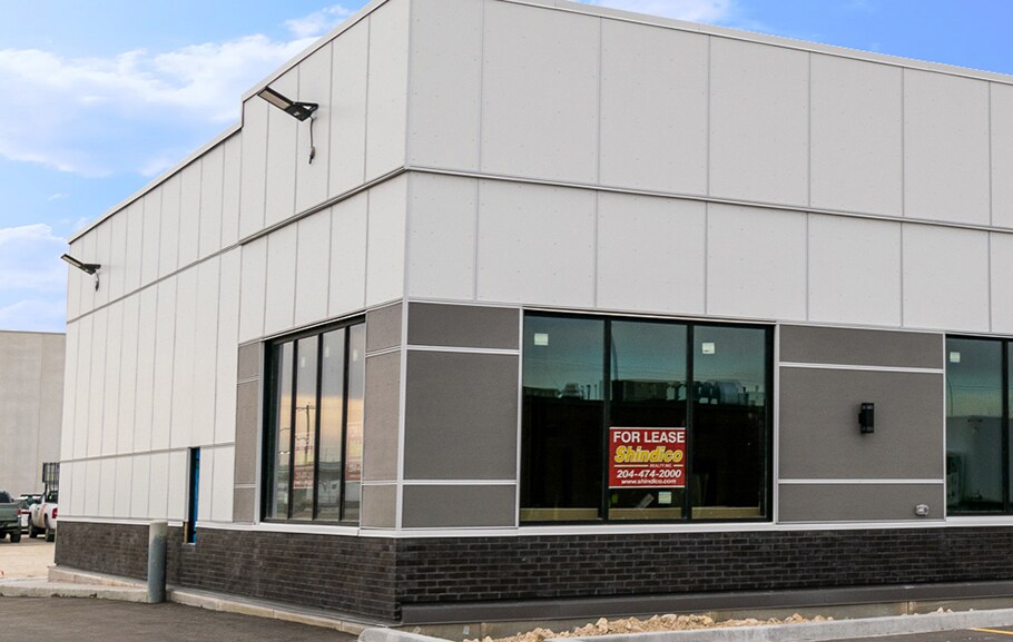 More Photos Of 15 Davis Way, Rosser Warehouse For Lease