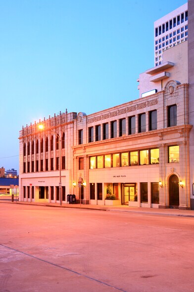 More Photos Of 610-616 S Main St, Tulsa Office For Lease