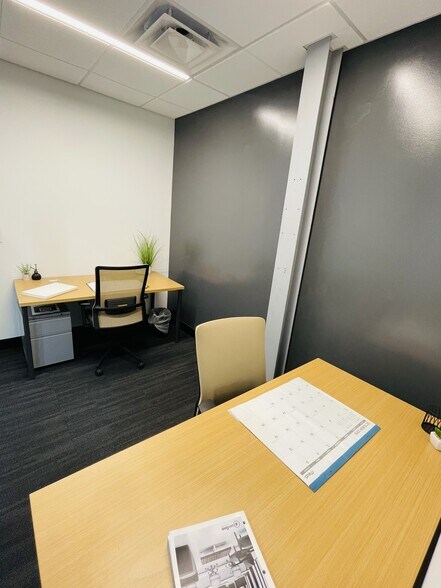 More Photos Of 1806 Summit Ave, Richmond Coworking Space