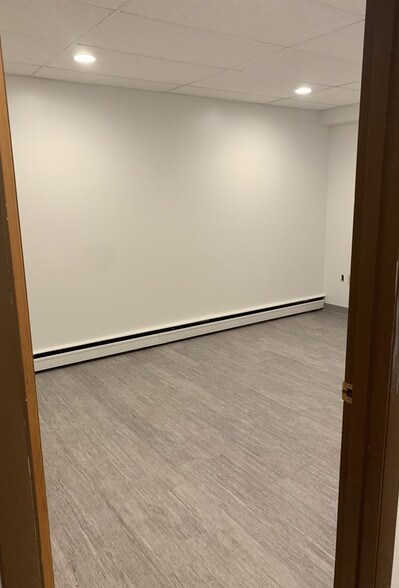 More Photos Of 300 Cedar Blvd, Pittsburgh Office For Lease
