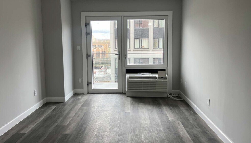 More Photos Of 3162 Villa Ave, Bronx Apartments For Sale