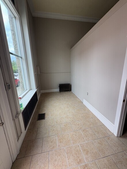 More Photos Of 500 Main St, Brookville Storefront Retail Residential For Lease