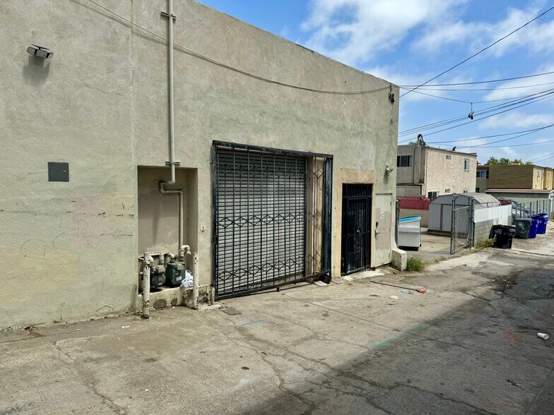 More Photos Of 3725-3727 University Ave, San Diego Storefront For Lease
