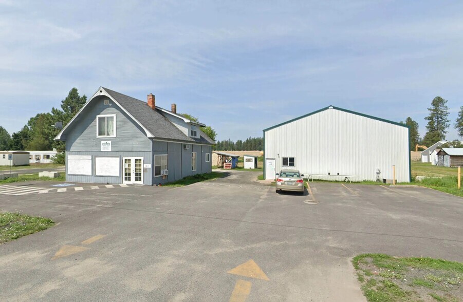 Primary Photo Of 211 N Fir Ave, Deer Park Freestanding For Sale