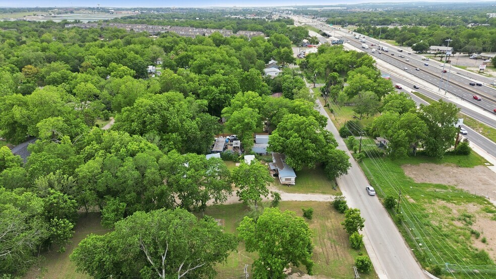 More Photos Of 322 Linda Dr, San Marcos Land For Sale