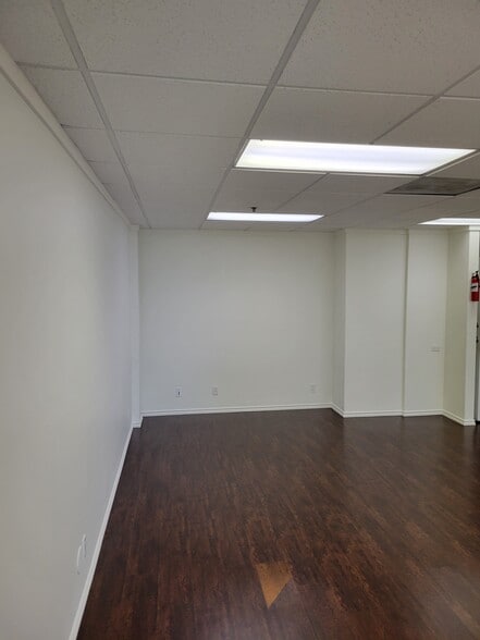 More Photos Of 1110 N Brand Blvd, Glendale Office For Lease
