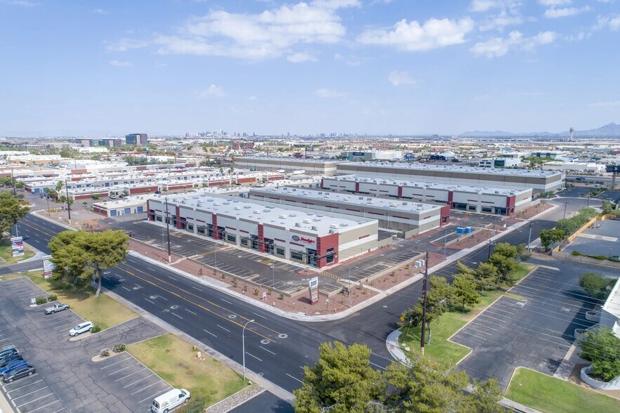 More Photos Of 4141 N 36th St, Phoenix Unknown For Lease