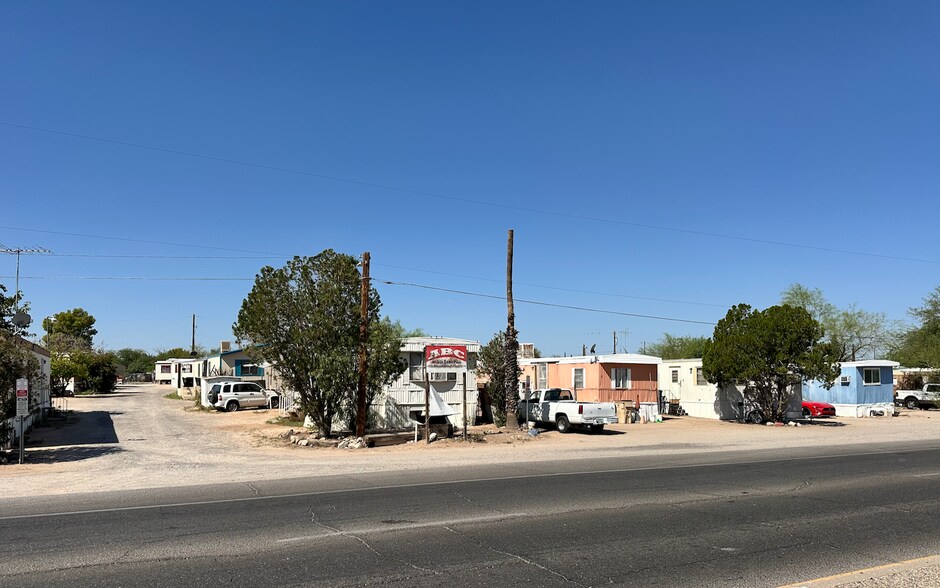 More Photos Of 3870 E Benson Hwy, Tucson Multifamily For Sale