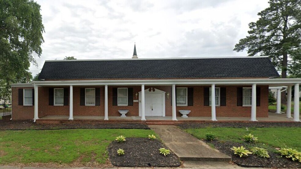 More Photos Of 2700 North Ave, Richmond Funeral Home For Sale