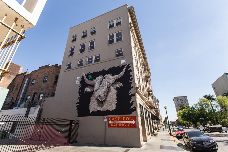 More Photos Of 110 N San Joaquin St, Stockton Office For Sale