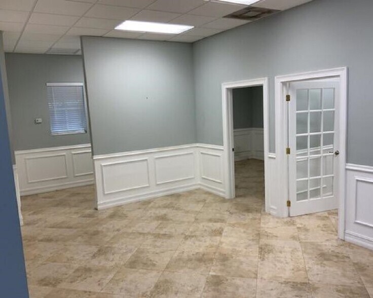 More Photos Of 635 SE 10th St, Deerfield Beach Office For Lease