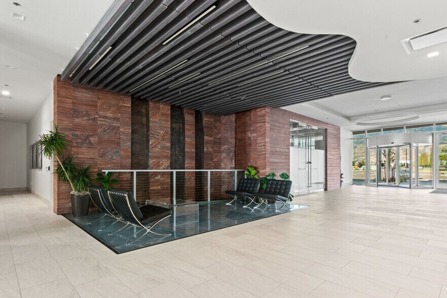 More Photos Of 1333 S Valley Grove Way, Pleasant Grove Office For Lease