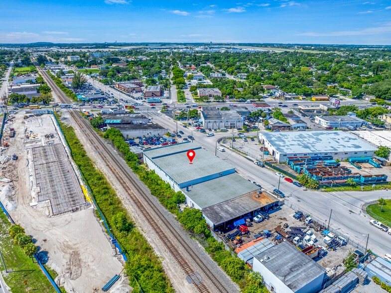 More Photos Of 2540-2600 Ali Baba Ave, Opa Locka Warehouse For Sale