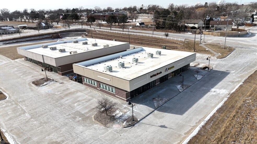 More Photos Of 13151 Richland Plz, Omaha Daycare Center For Lease