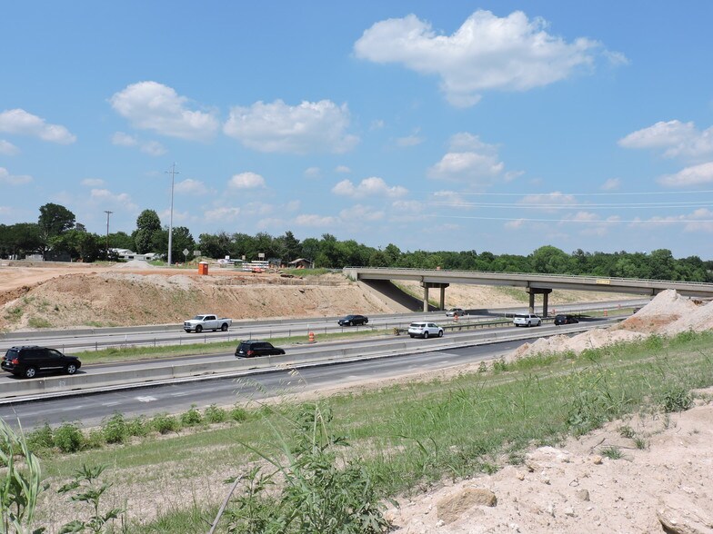 More Photos Of 406 Center Point Rd, Weatherford Land For Sale