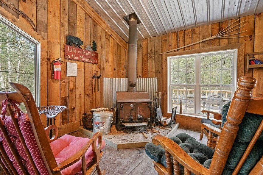 More Photos Of 400 Mulberry Gap Rd, Ellijay Hospitality For Sale