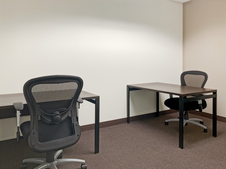 More Photos Of 3200 Greenfield Rd, Dearborn Coworking Space